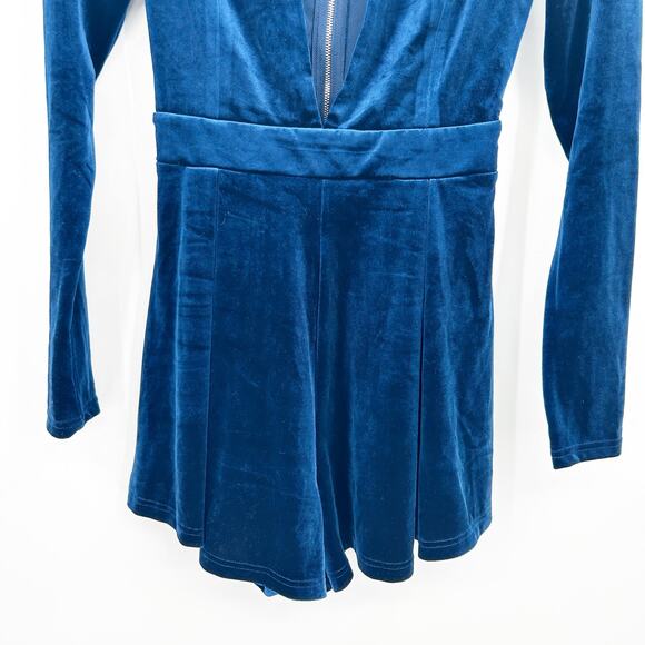 Windsor Womens Coquette Going Out Velvet Choker Plunge Cutout‎ Romper Size S - Picture 4 of 10